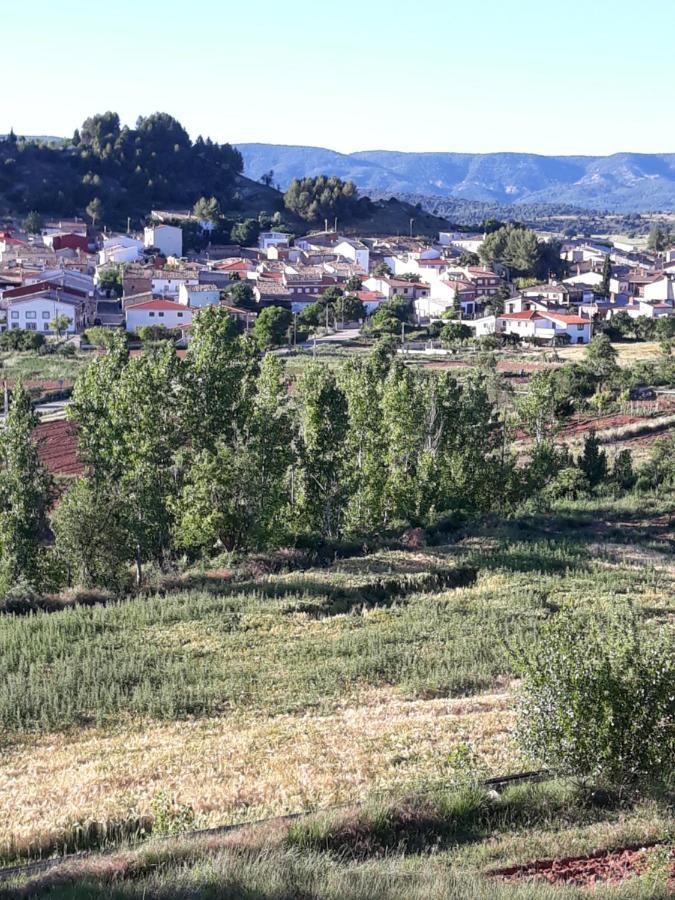 Apartamentos Serrano Ribatajada エクステリア 写真