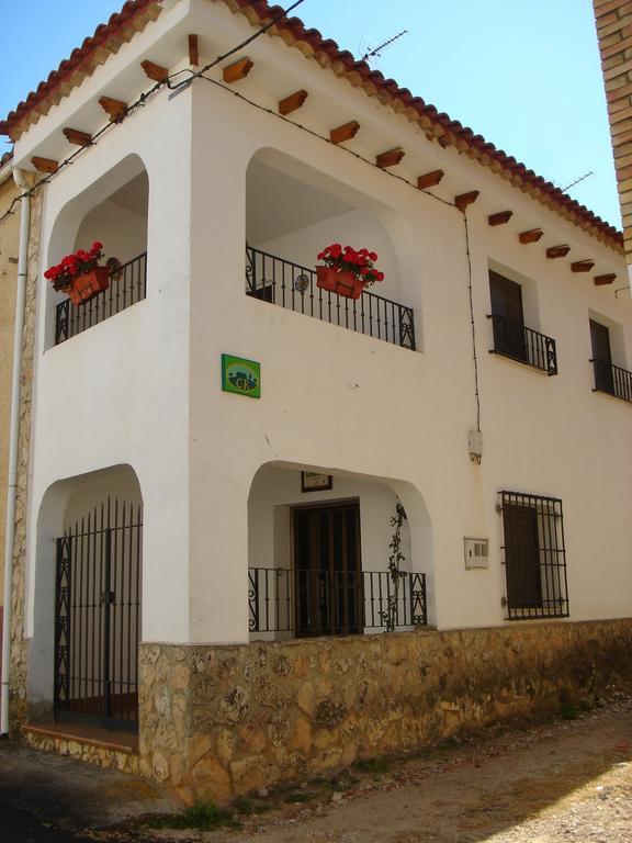 Apartamentos Serrano Ribatajada エクステリア 写真