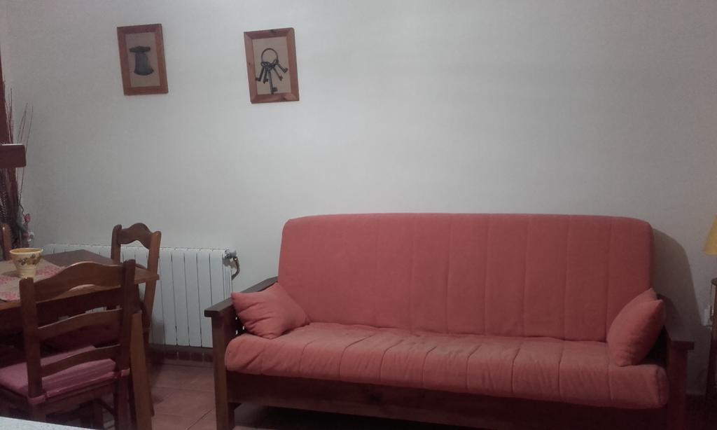 Apartamentos Serrano Ribatajada エクステリア 写真