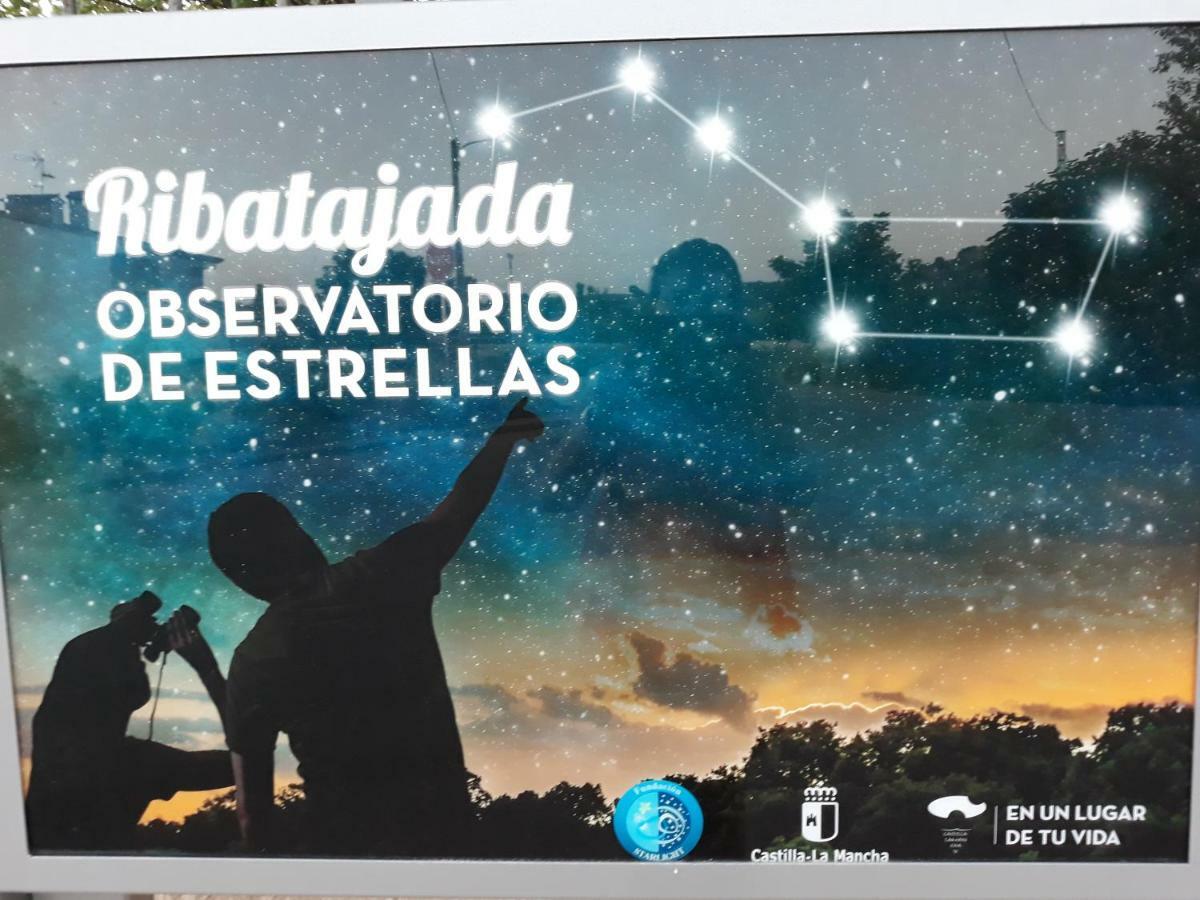 Apartamentos Serrano Ribatajada エクステリア 写真